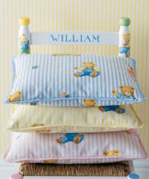 JANE CHURCHILL LITTLE STRIPE WALLPAPER