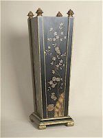 BLACK CHINOISERIE UMBRELLA SPILL
